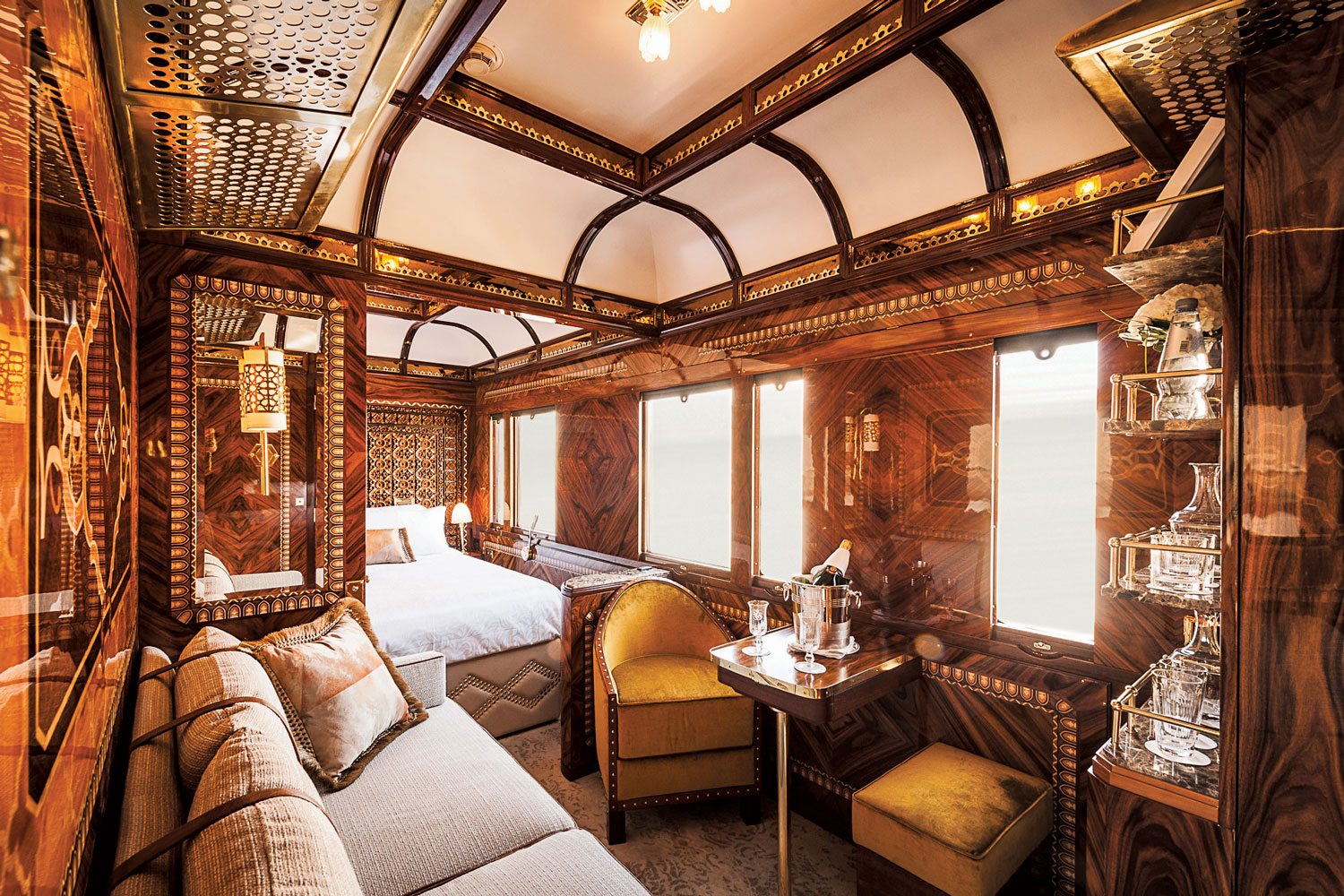 The interior of the Orient Express, - Steampunk Tendencies