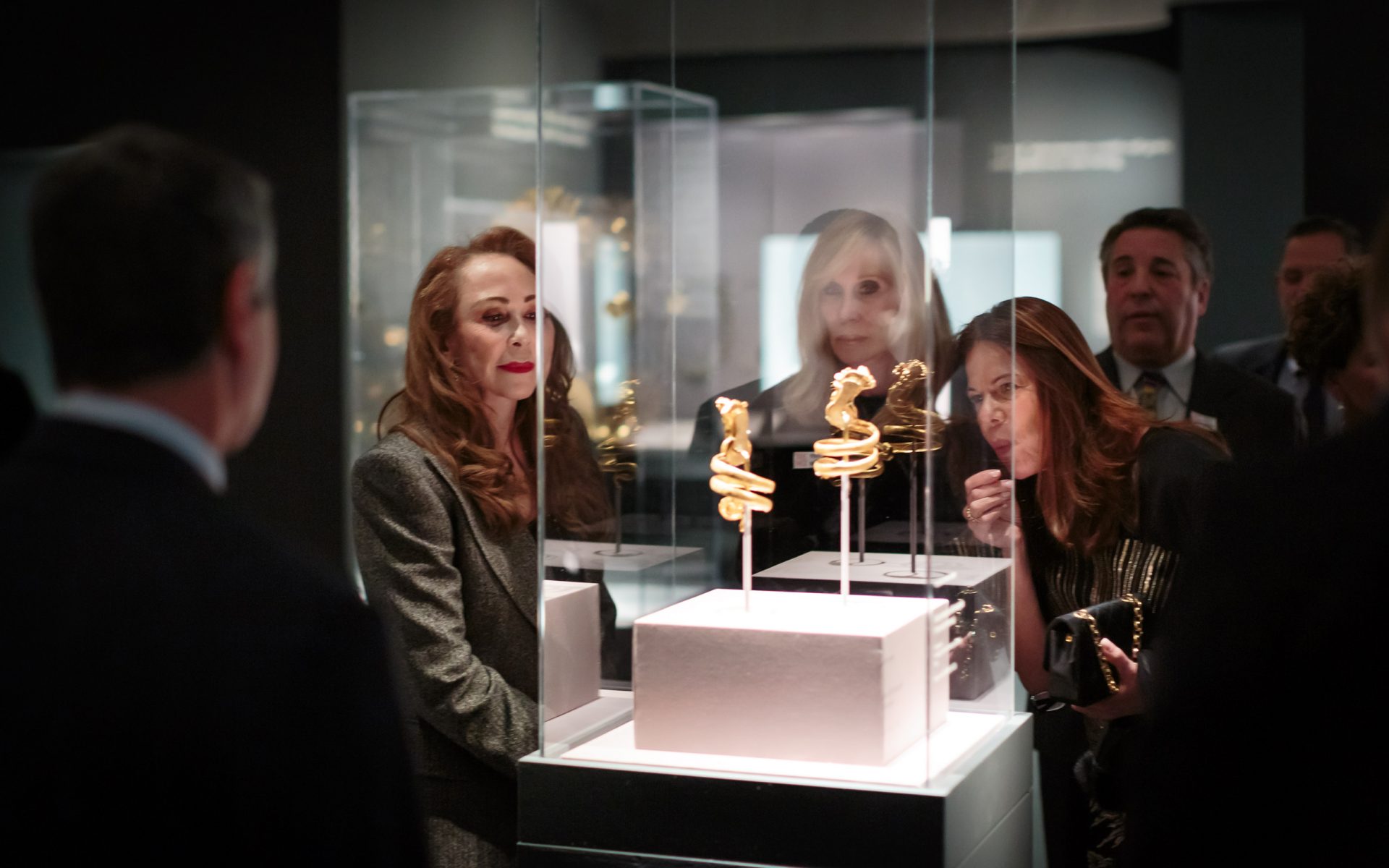 Galerie Hosts A Private Viewing Of The Metropolitan Museum - 