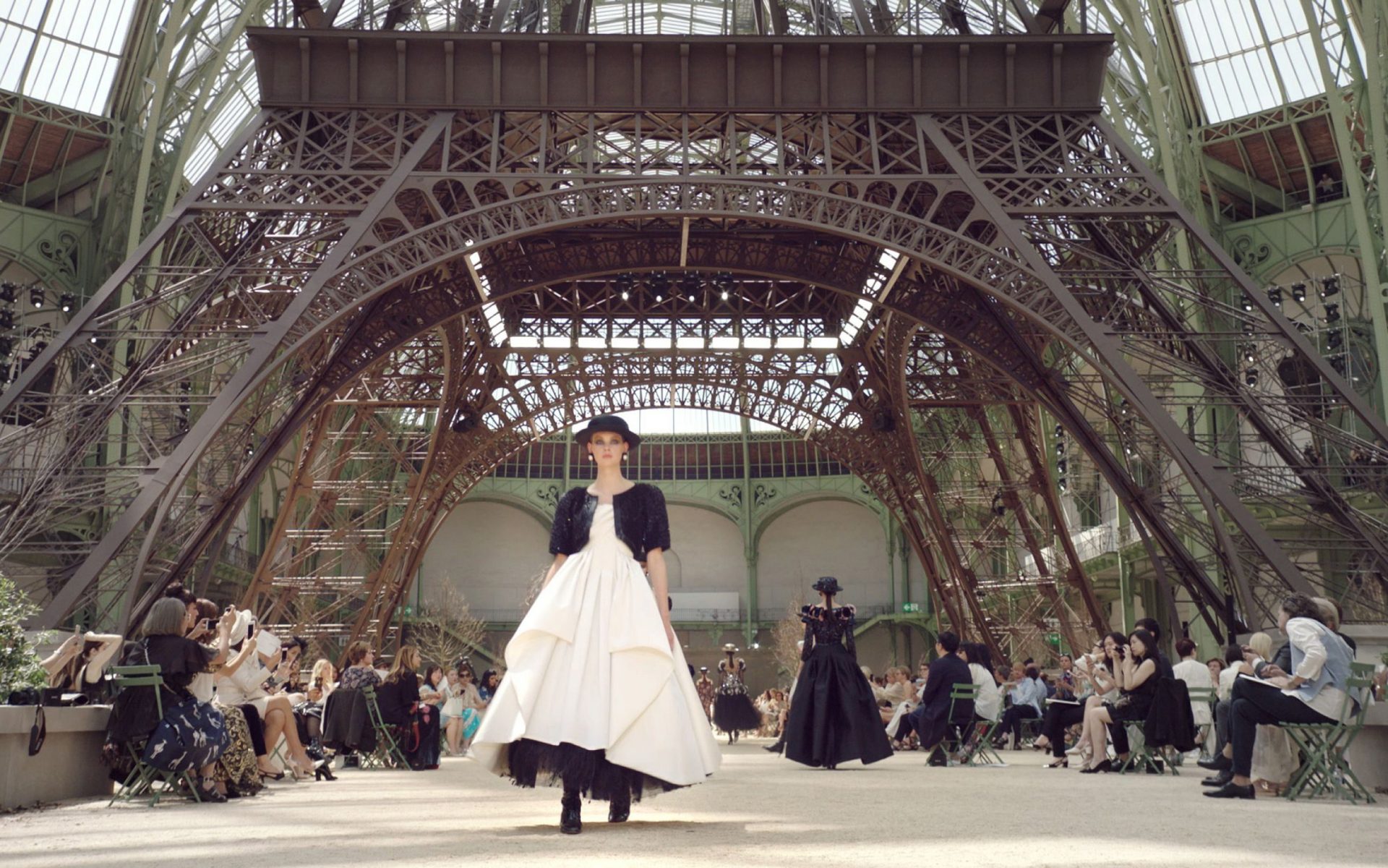 See Karl Lagerfeld's Most Creative Chanel Fashion Shows