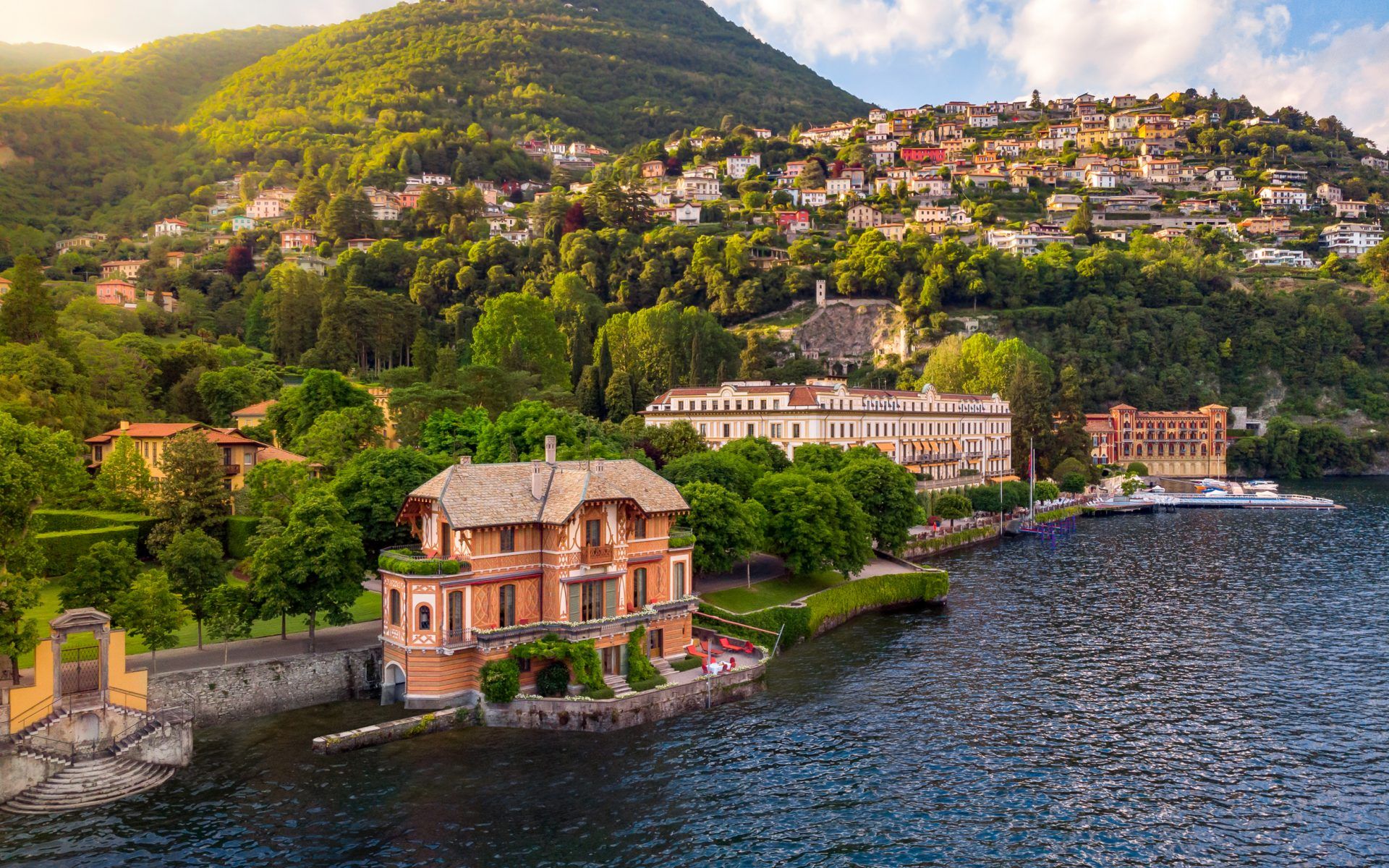 Inside A Sumptuous Lake Como Villa Completely Outfitted By Loro Piana Galerie