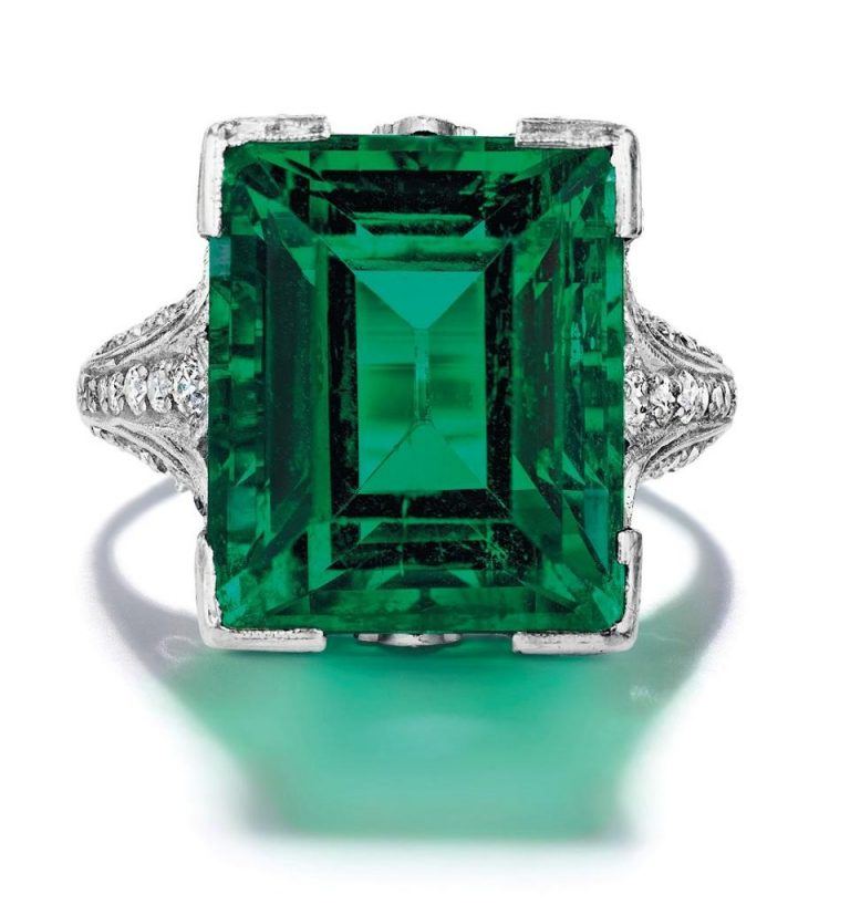 The 9 Most Incredible Jewels Hitting the Block at Christie’s This Week ...