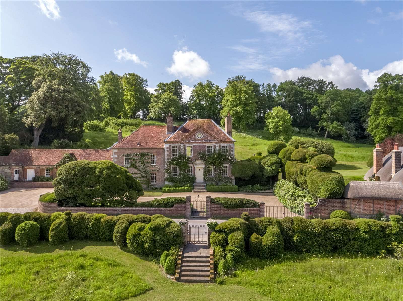 Cecil Beaton’s Charming Wiltshire Estate Hits the Market for $5 Million ...