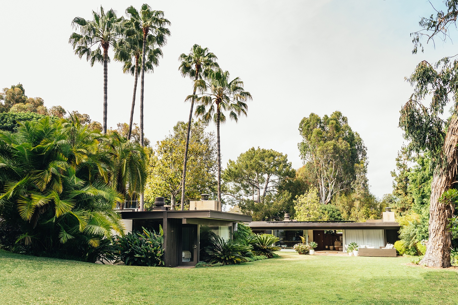 A California Compound With A Richard Neutra Case Study Home Hits The Market Galerie