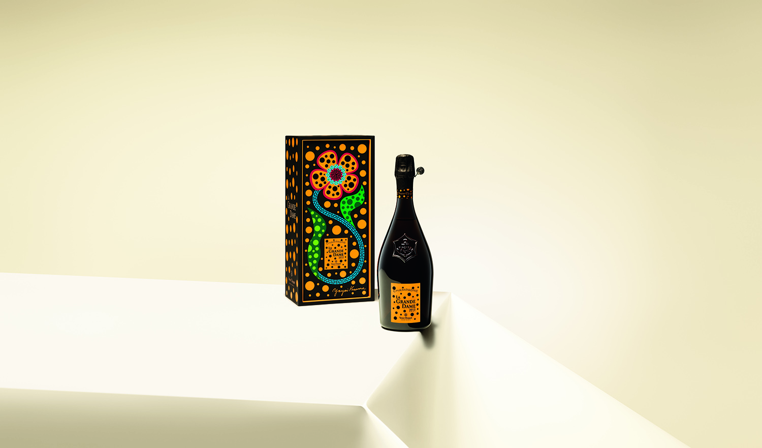 LIMITED EDITION PRINT: bottle of Veuve Clicquot 