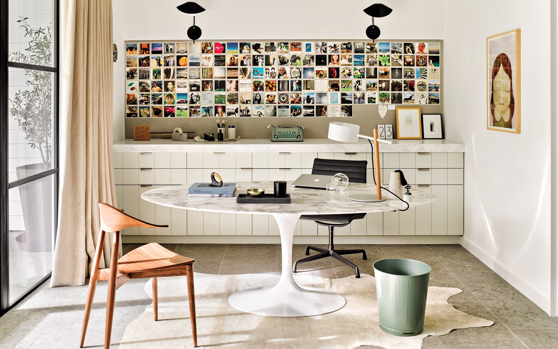 8 Home Office Decor Ideas That Will Give Your Coworkers Zoom