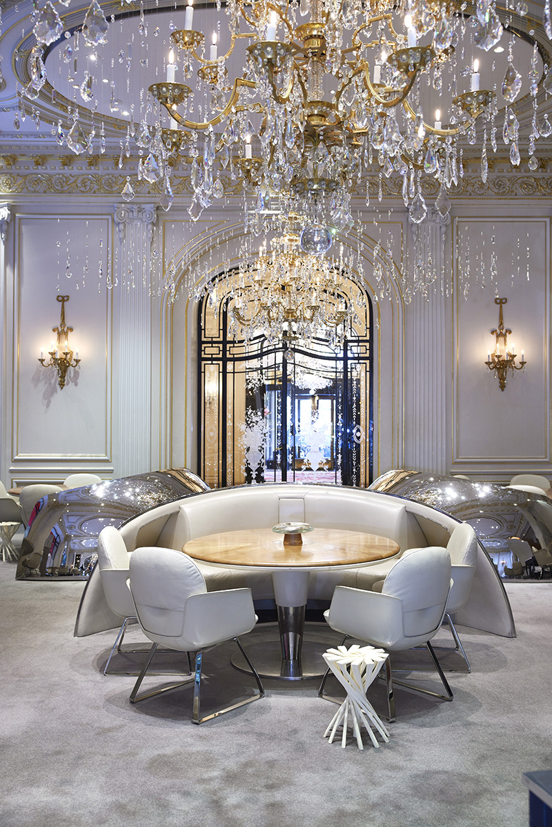 Hotel Plaza Athenee, Paris