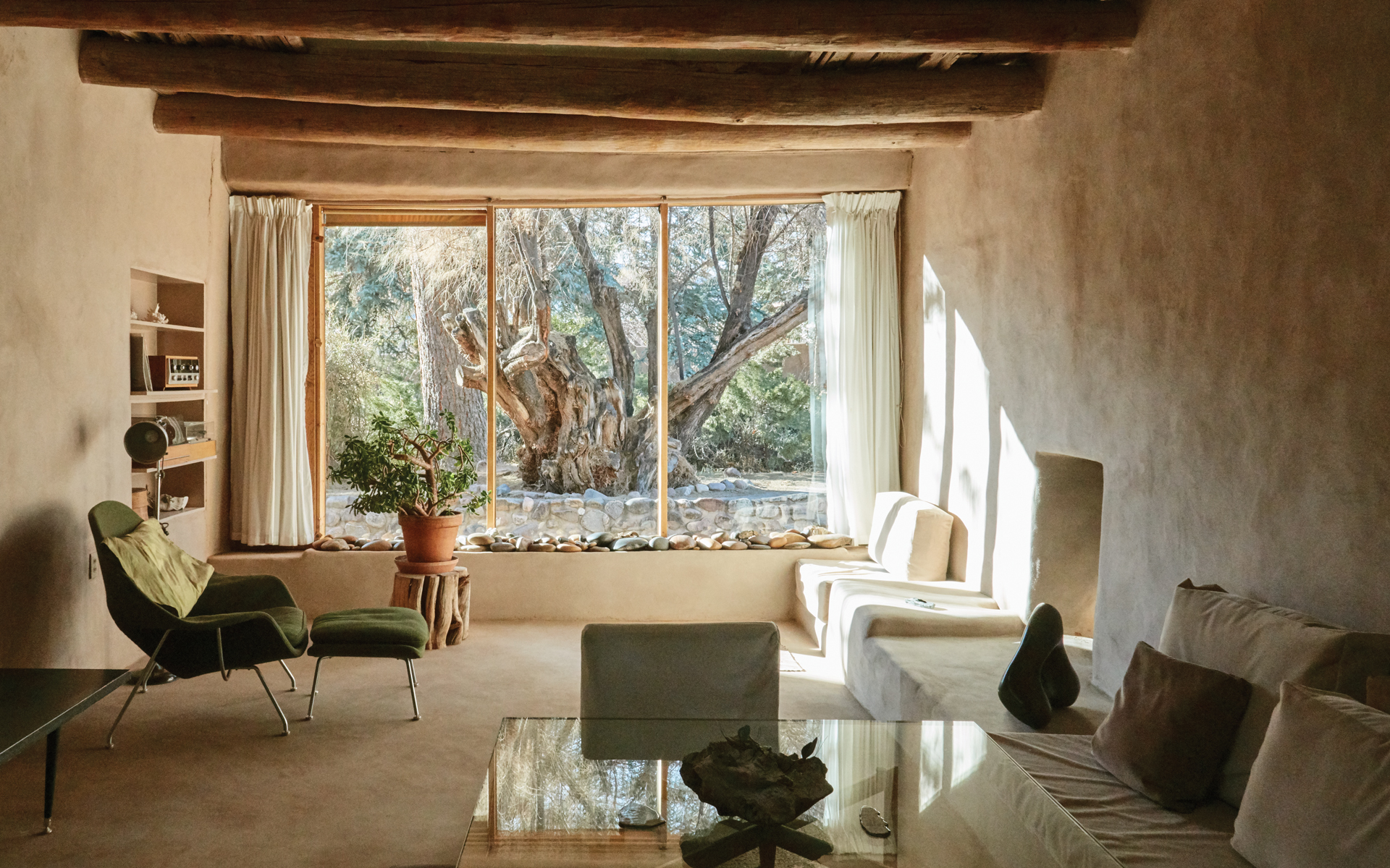 tour georgia o'keeffe home (abiquiu)