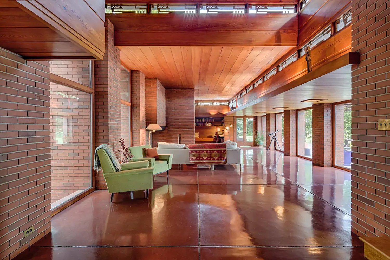 A Beautifully Preserved Frank Lloyd Wright Masterpiece In Wisconsin   Frank1 