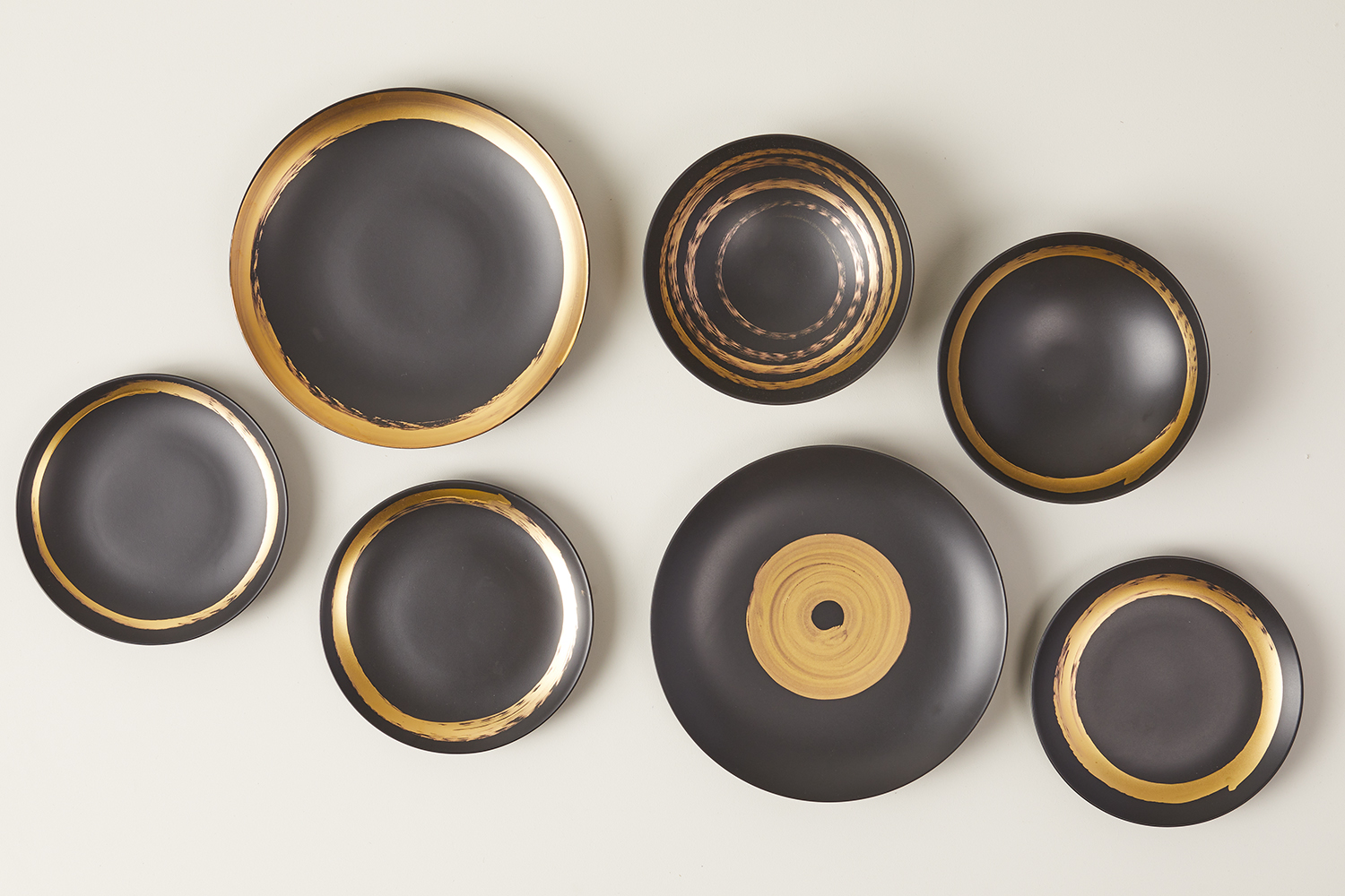 Ginori 1735's Latest Tableware Collaborations Go on View at David 