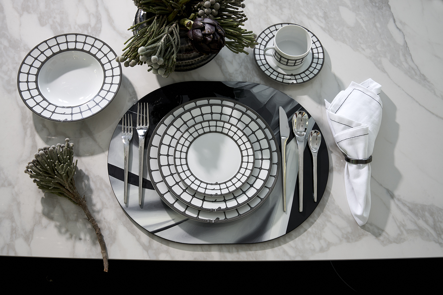 Gohar World Design Exclusive Tableware Collection for Gucci Vault