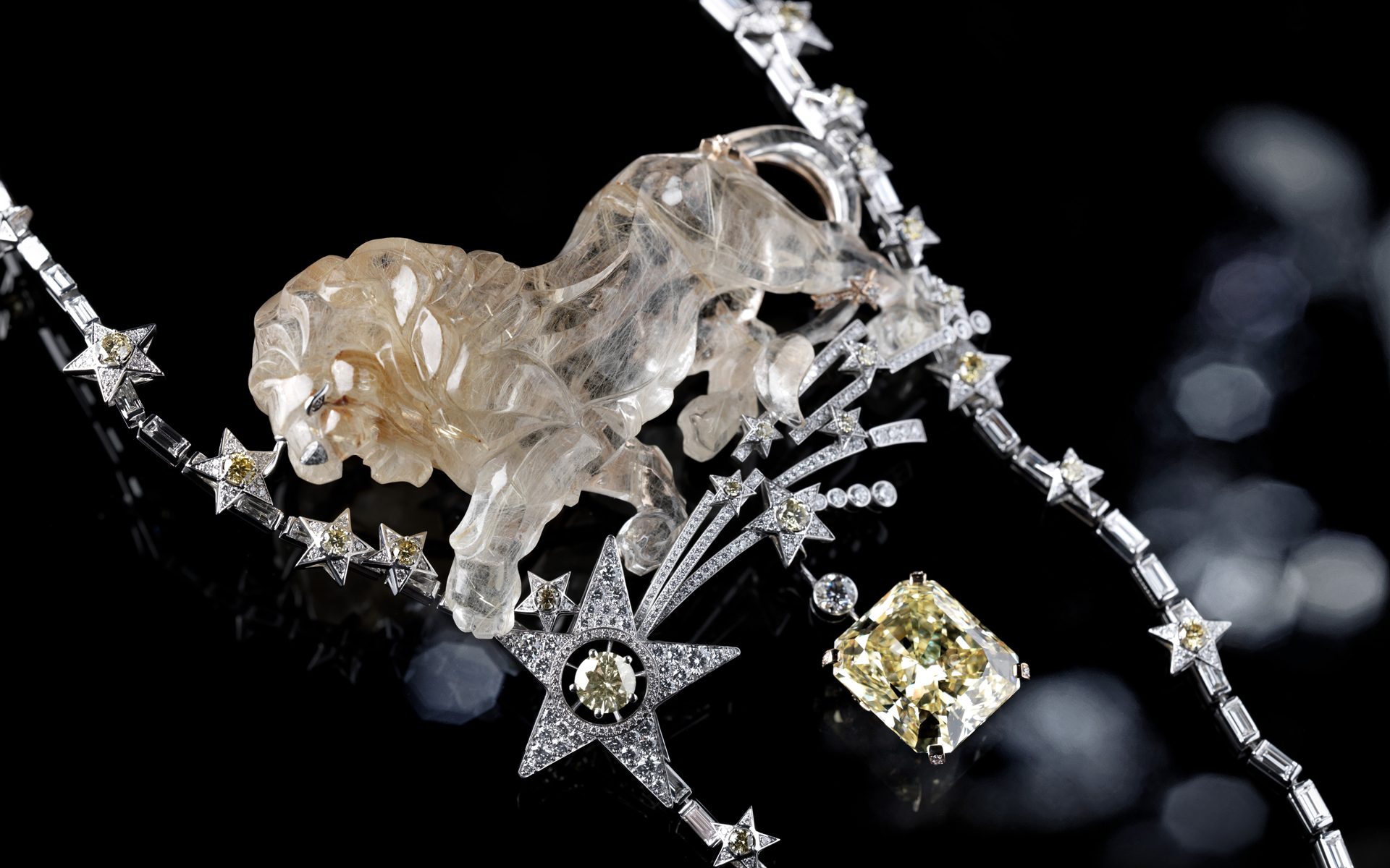 Presenting the High Jewellery collection Signature de CHANEL