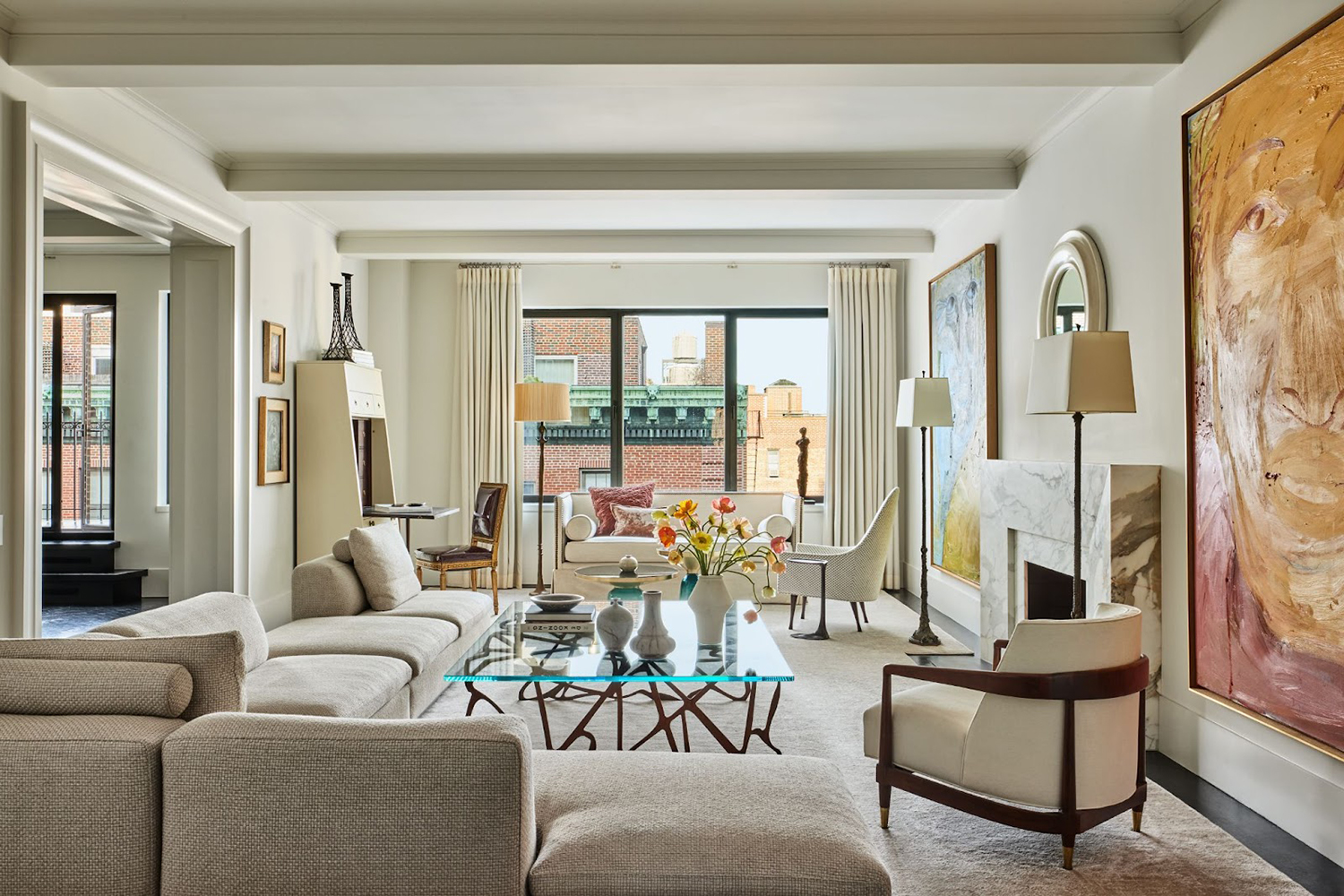 Go Inside a Park Avenue Apartment Brimming with Artworks by a New ...