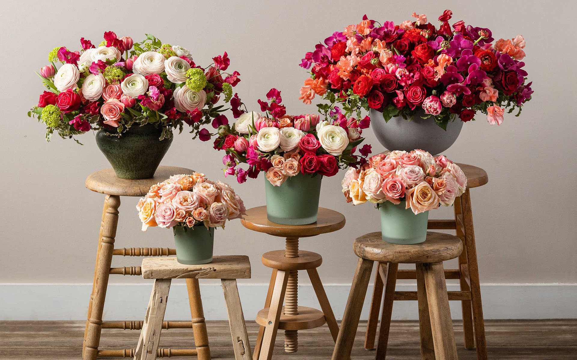 How To Get Floral Arrangements In Your Home Like Kate Middleton