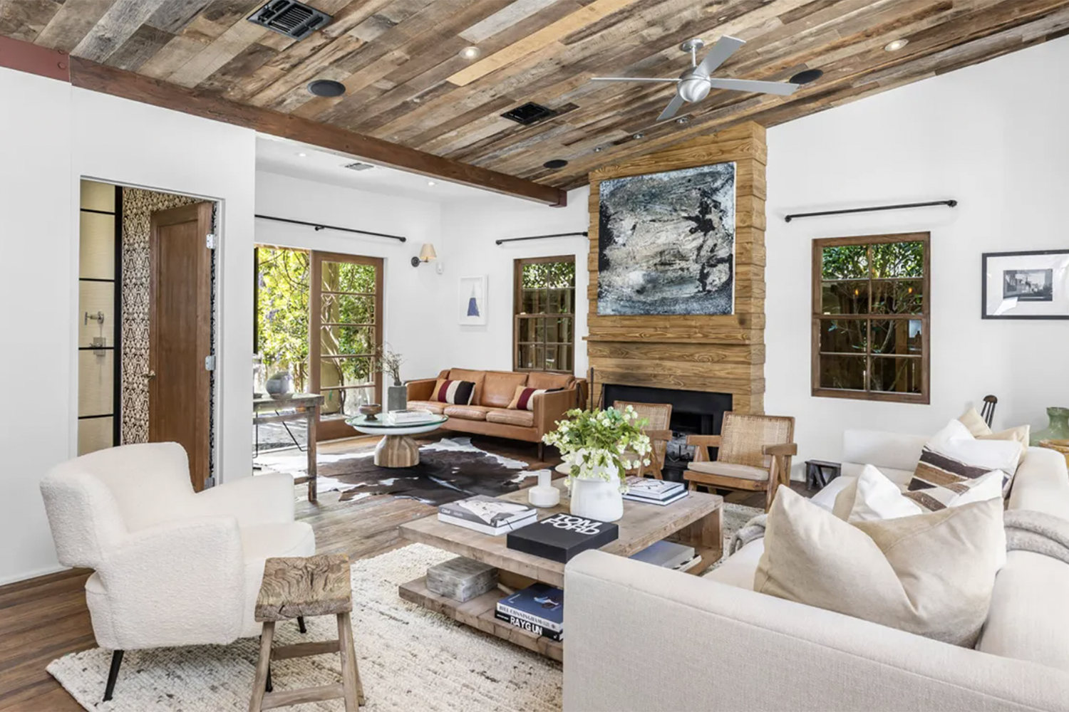 Bradley Cooper Selling Longtime Los Angeles Bungalow for $2.4