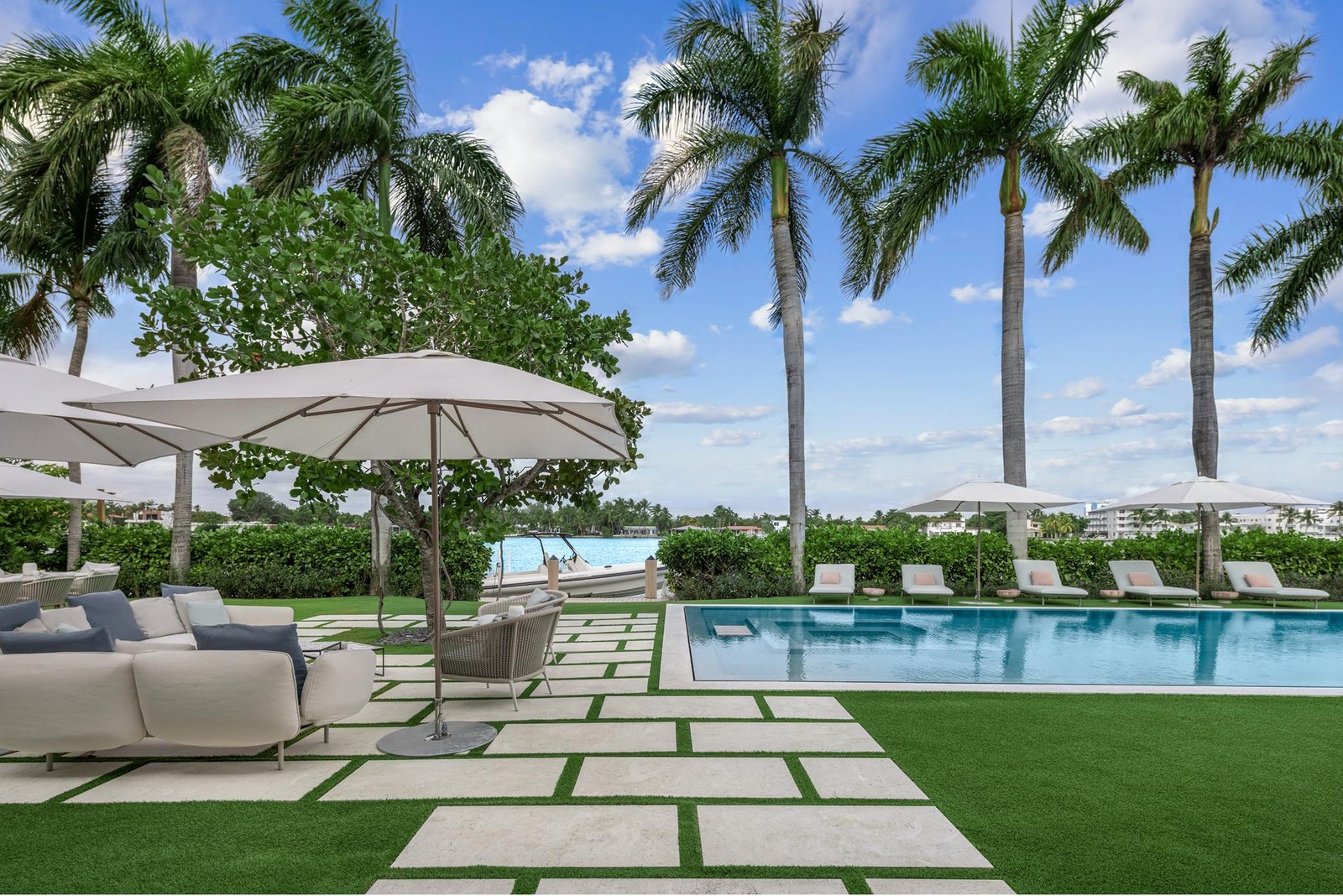 Cher’s Onetime Miami Beach Estate Hits the Market for $42.5 Million ...