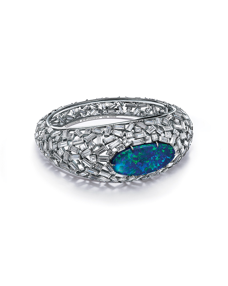 Tiffany & Co. Unveils Blue Book 2023: Out of the Blue —A World of  Aquatic-inspired High Jewelry That Celebrates Jean Schlumberger's Legacy -  Tiffany
