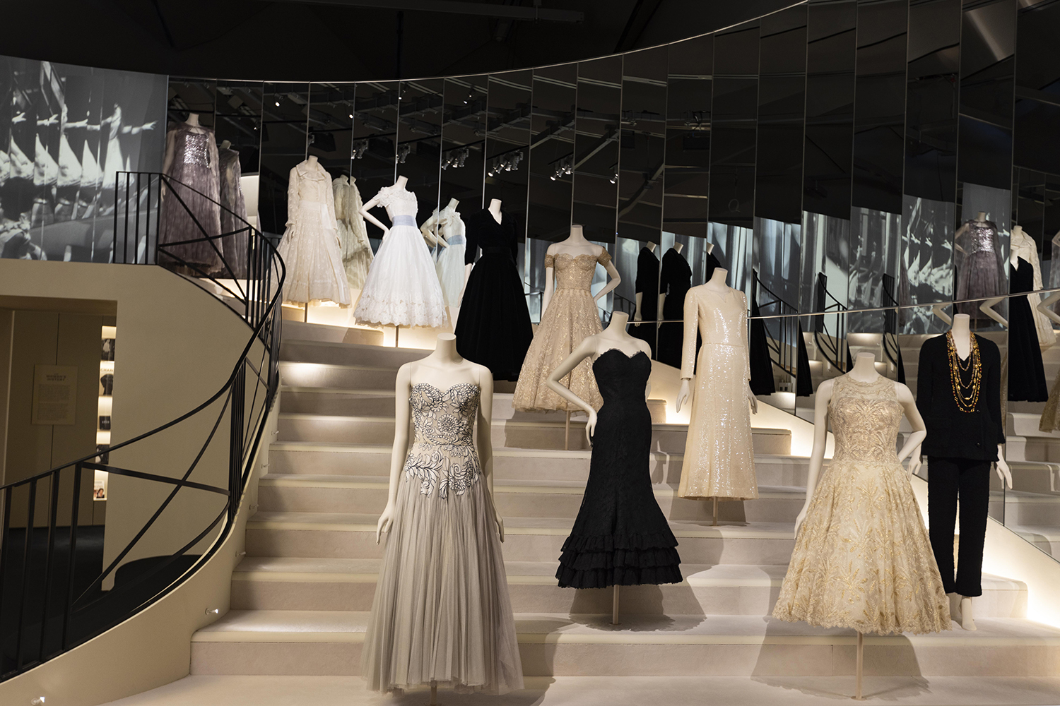 Chanel Debuts “Gabrielle Chanel. Fashion Manifesto” Exhibition at the  Victoria and Albert Museum in London - V Magazine