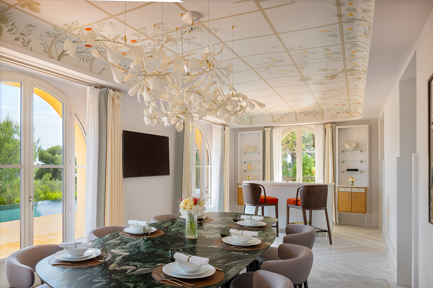 The Grand-Hôtel du Cap-Ferrat makes the list of Paris hotels and other beautiful properties in France.