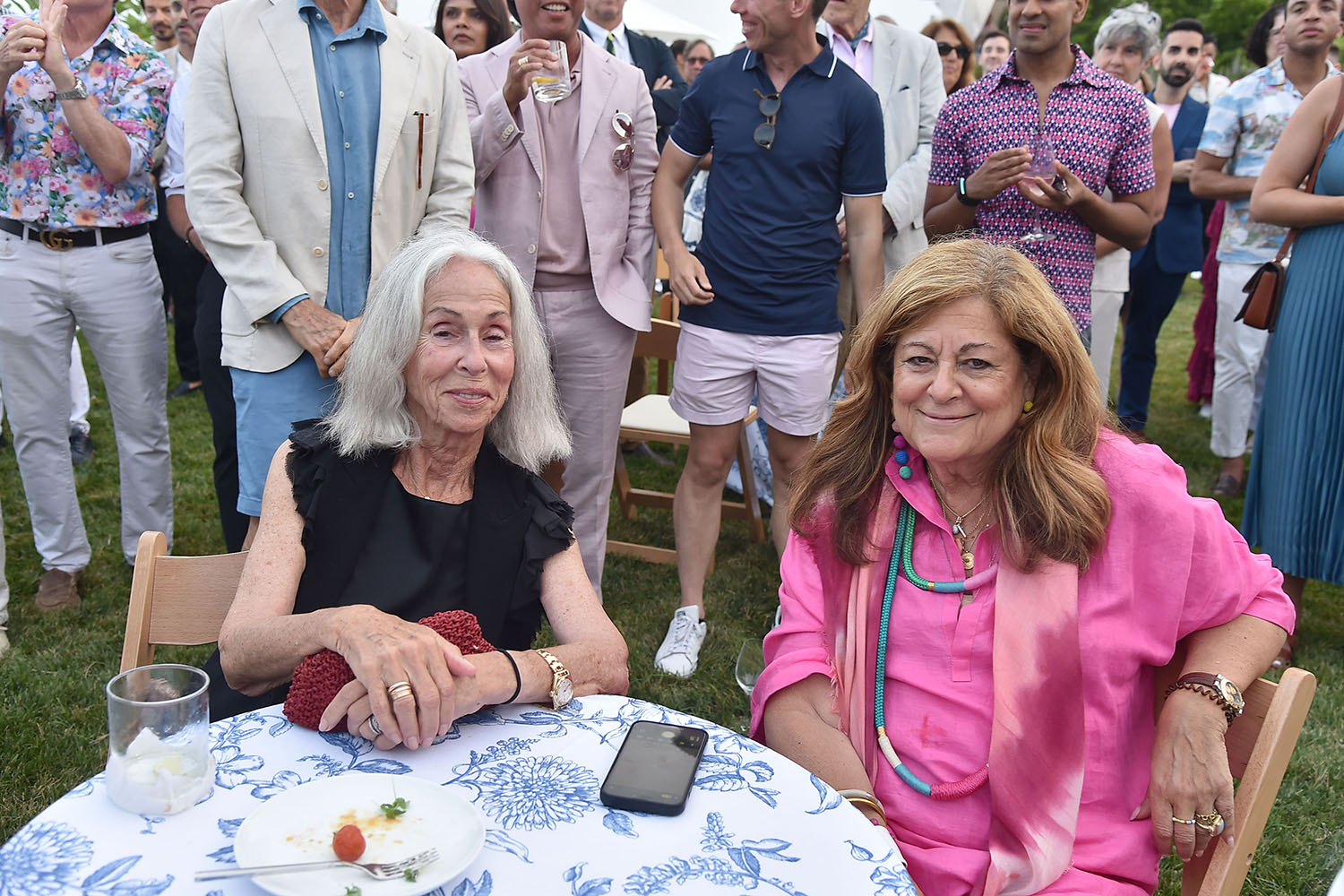 Adrian Kahan and Fern Mallis at God's Love We Deliver event in the Hamptons