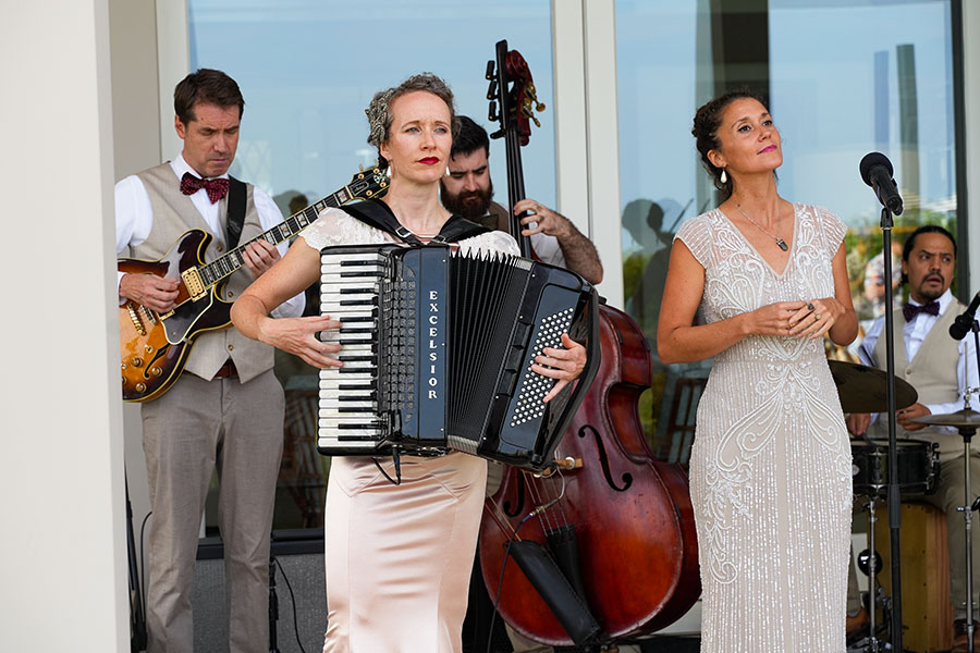 Guests enjoyed music by Carte Blanche Jazz Band at God's Love We Deliver event in the Hamptons