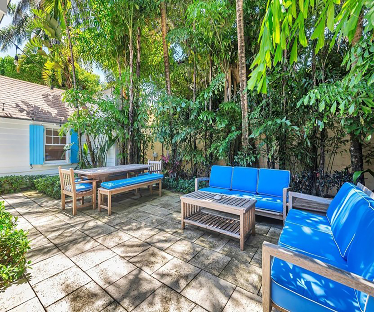 Patio at Jimmy Buffett's Palm Beach bungalow