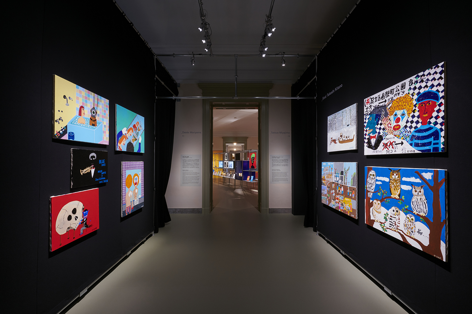 Installation view of “Half-Century of Cartier in Japan and Beyond: An Everlasting Dialogue of Beauty and Art