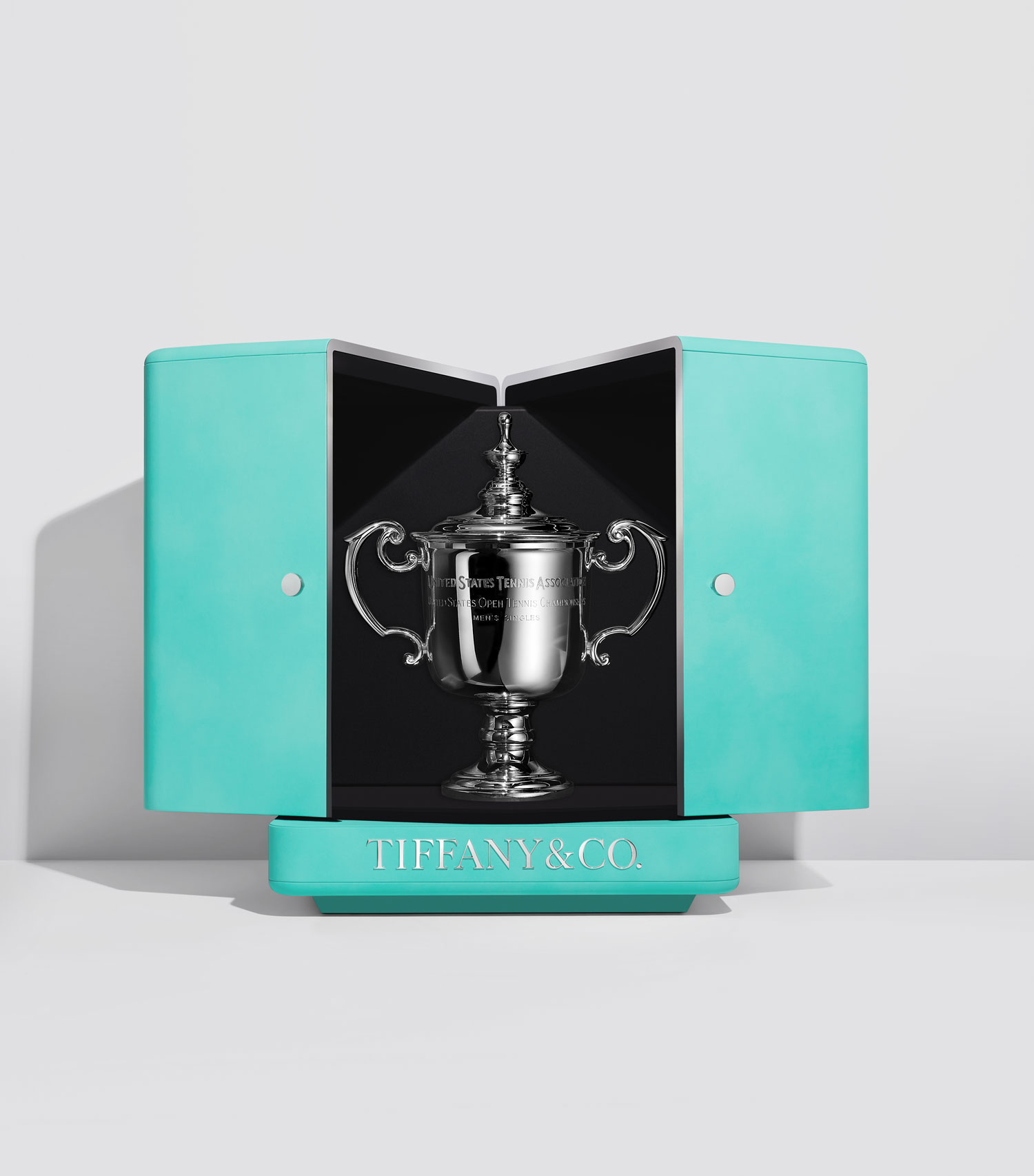 Tiffany & Co. creates the iconic silver trophies for the U.S. Open tournament winners.