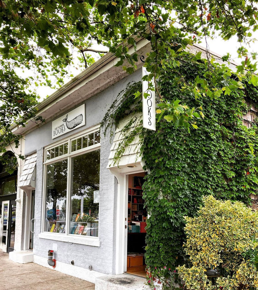 Eric Ripert recommends Sag Harbor Books