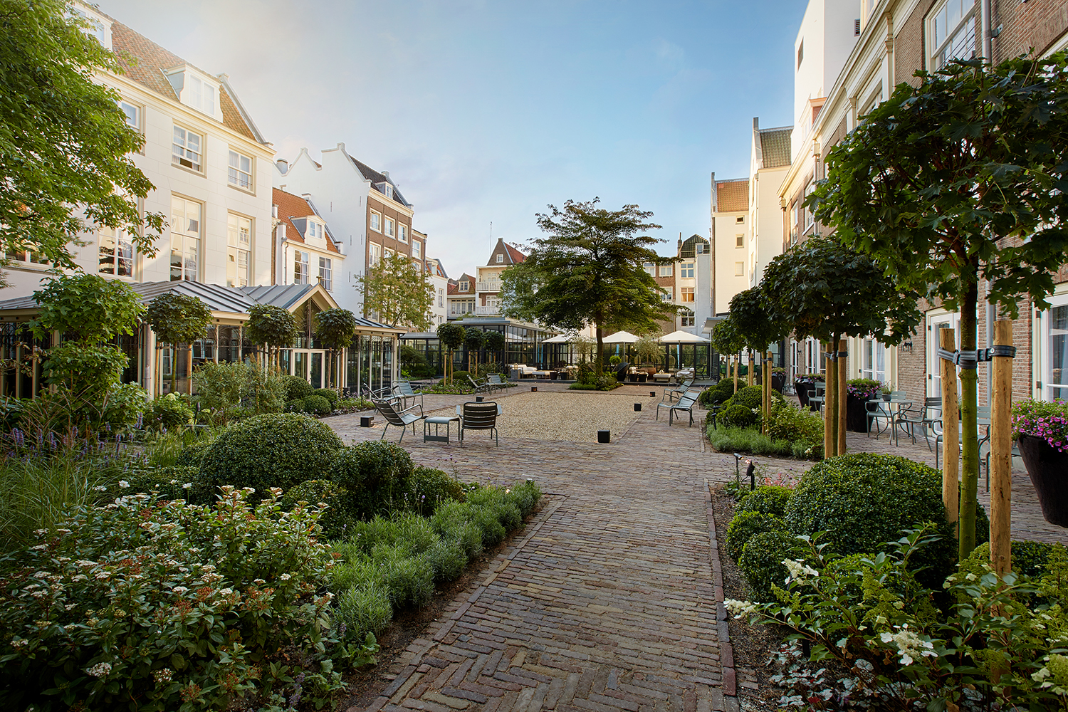 Garden at. Pulitzer Amsterdam.