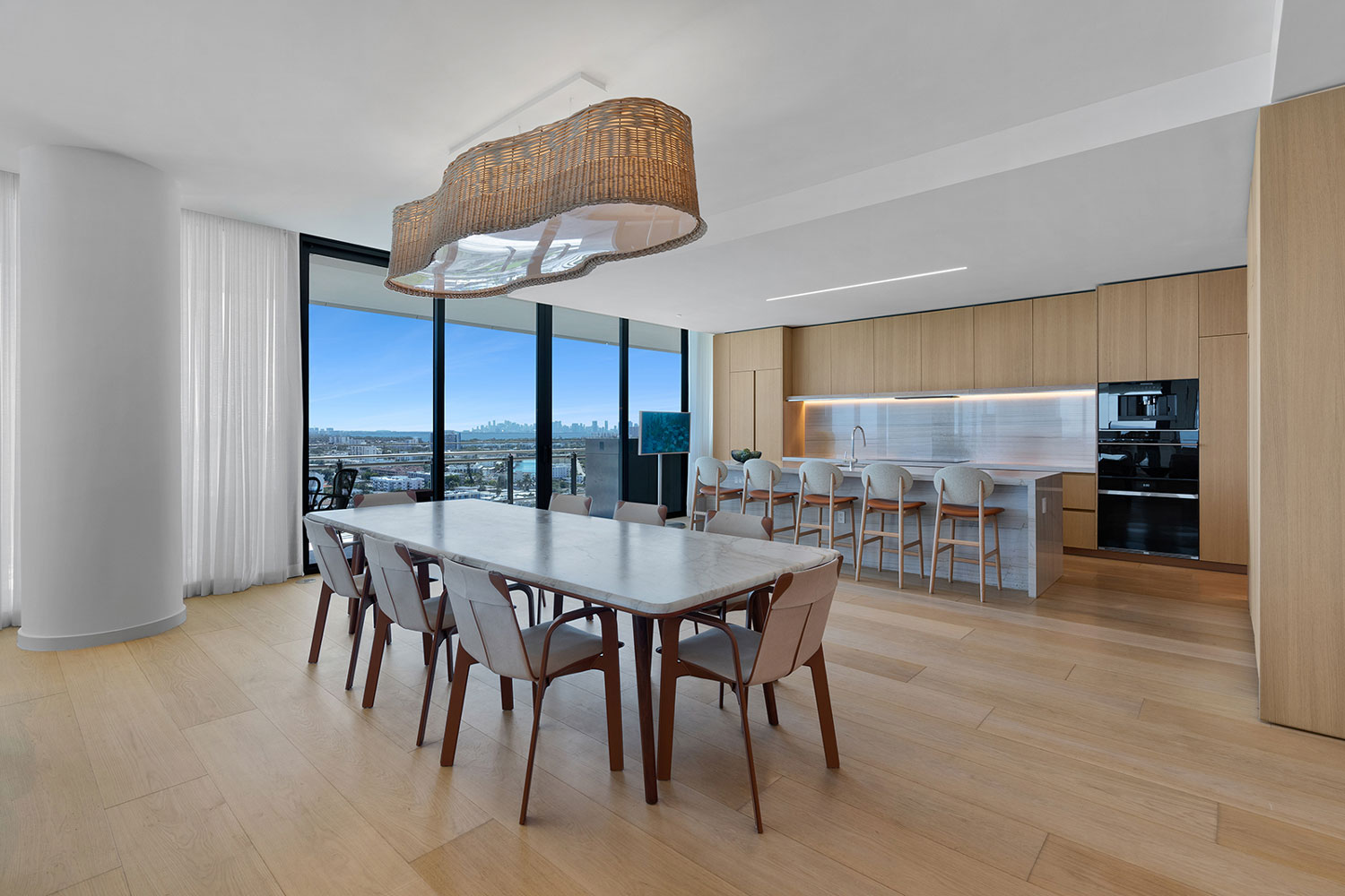 Renzo Piano penthouse kitchen and dining area.