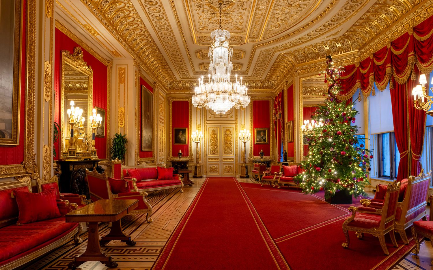 Windsor Castle Christmas decorations