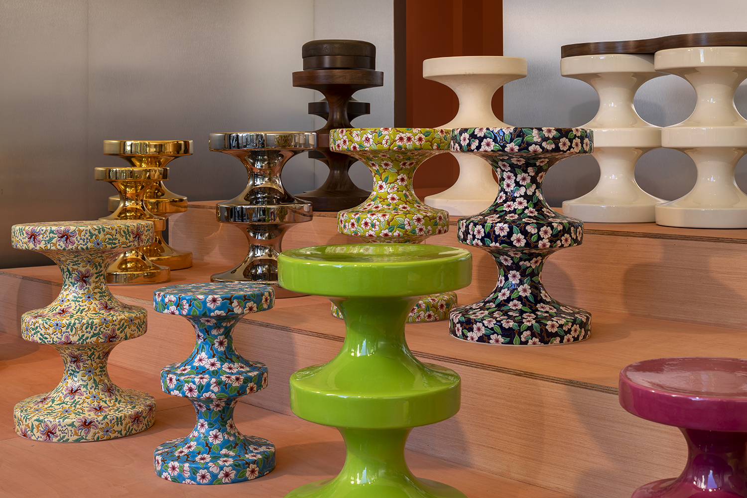 Project Room #17 by India Mahdavi celebrates the 25th anniversary of the designer’s iconic Bishop stool.