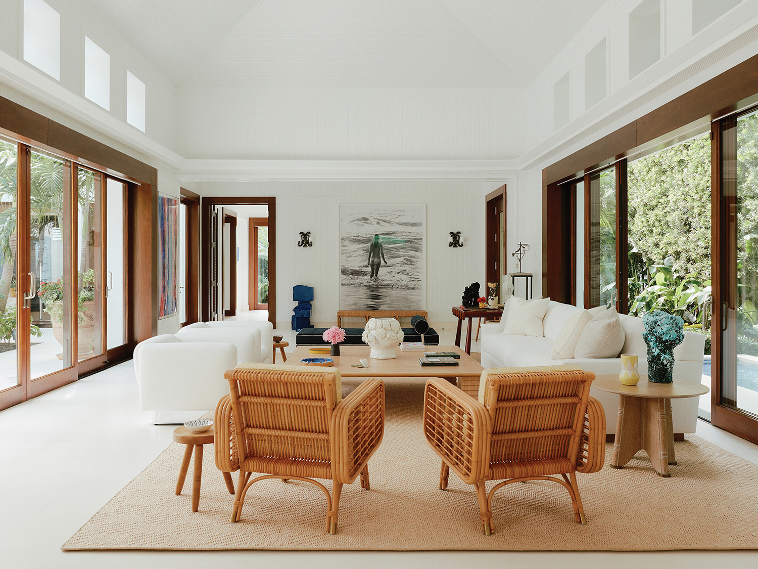 Johansen crafted this Palm Beach living room.