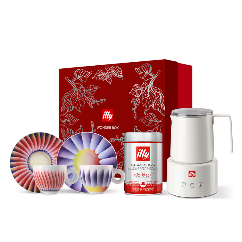 Illy Cappuccino Set.