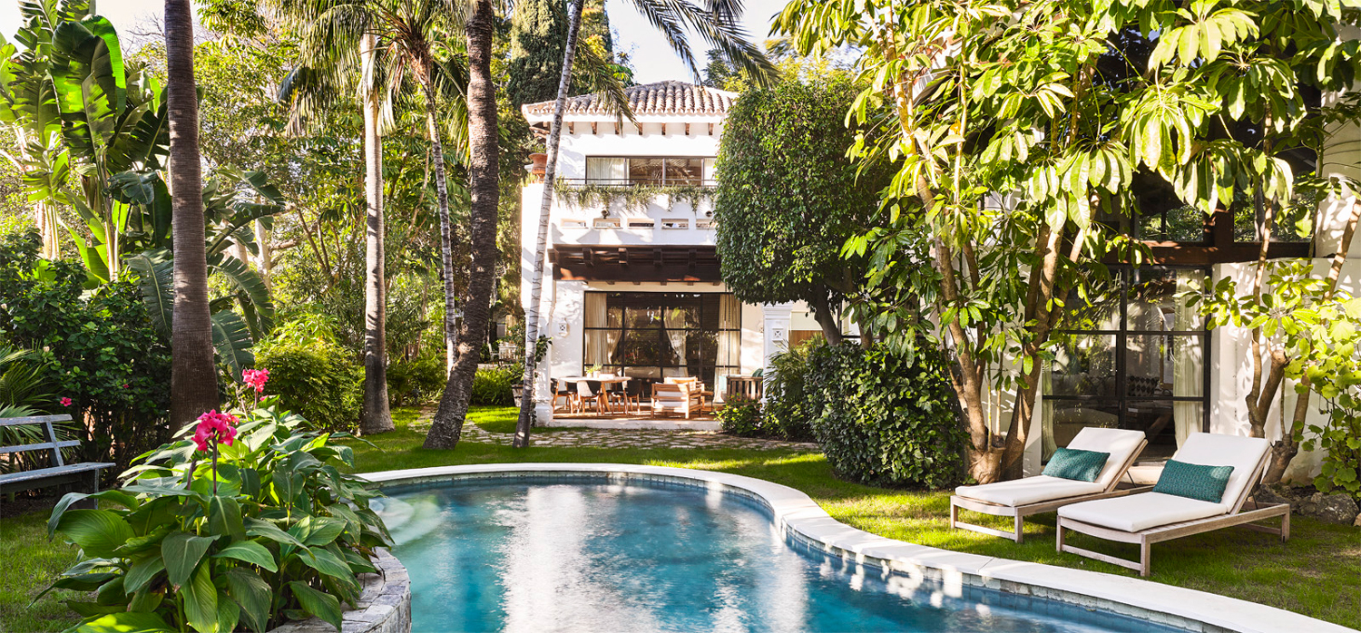 Private villa such as the Bel Air accommodation at Marbella Club include verdant landscapes and private swimming pools.