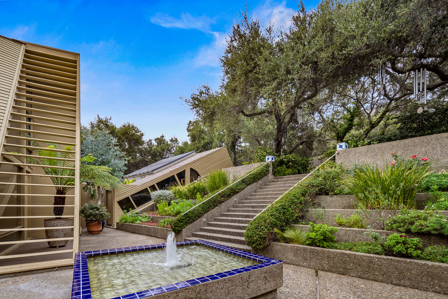 Outdoor fountain.