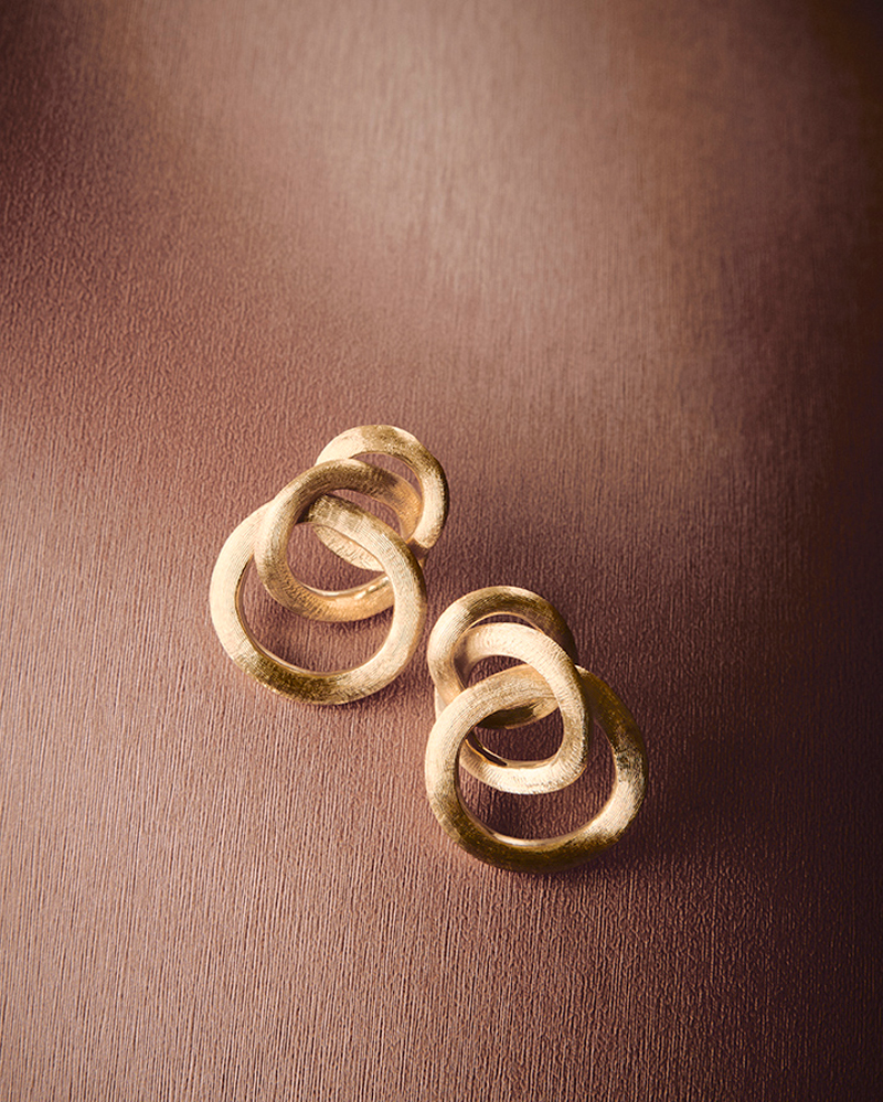 These Jaipur Gold Earrings are finely hand-engraved using an ancient Florentine technique.