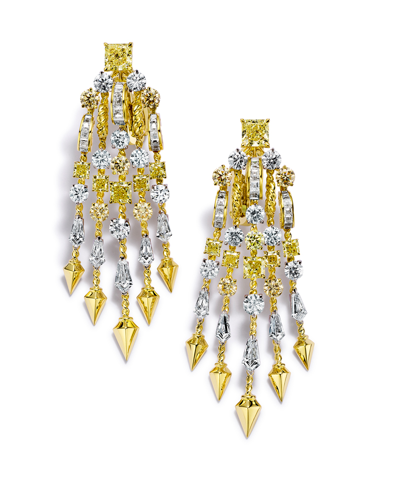 Arrow Earrings from Blue Book 2024: Tiffany Céleste Collection.