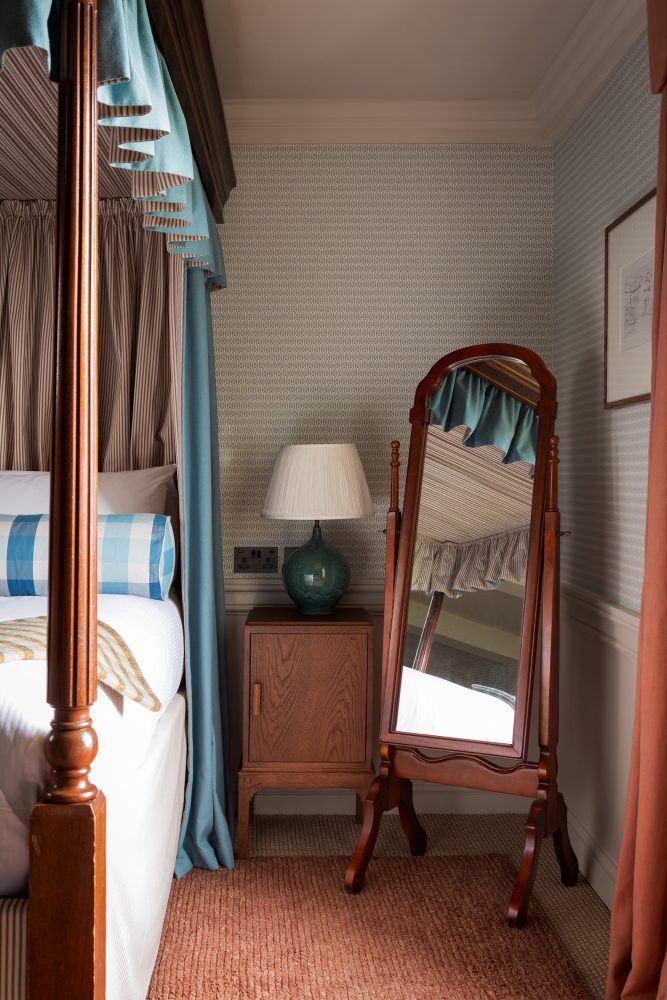 A guest bedroom at Chatsworth House