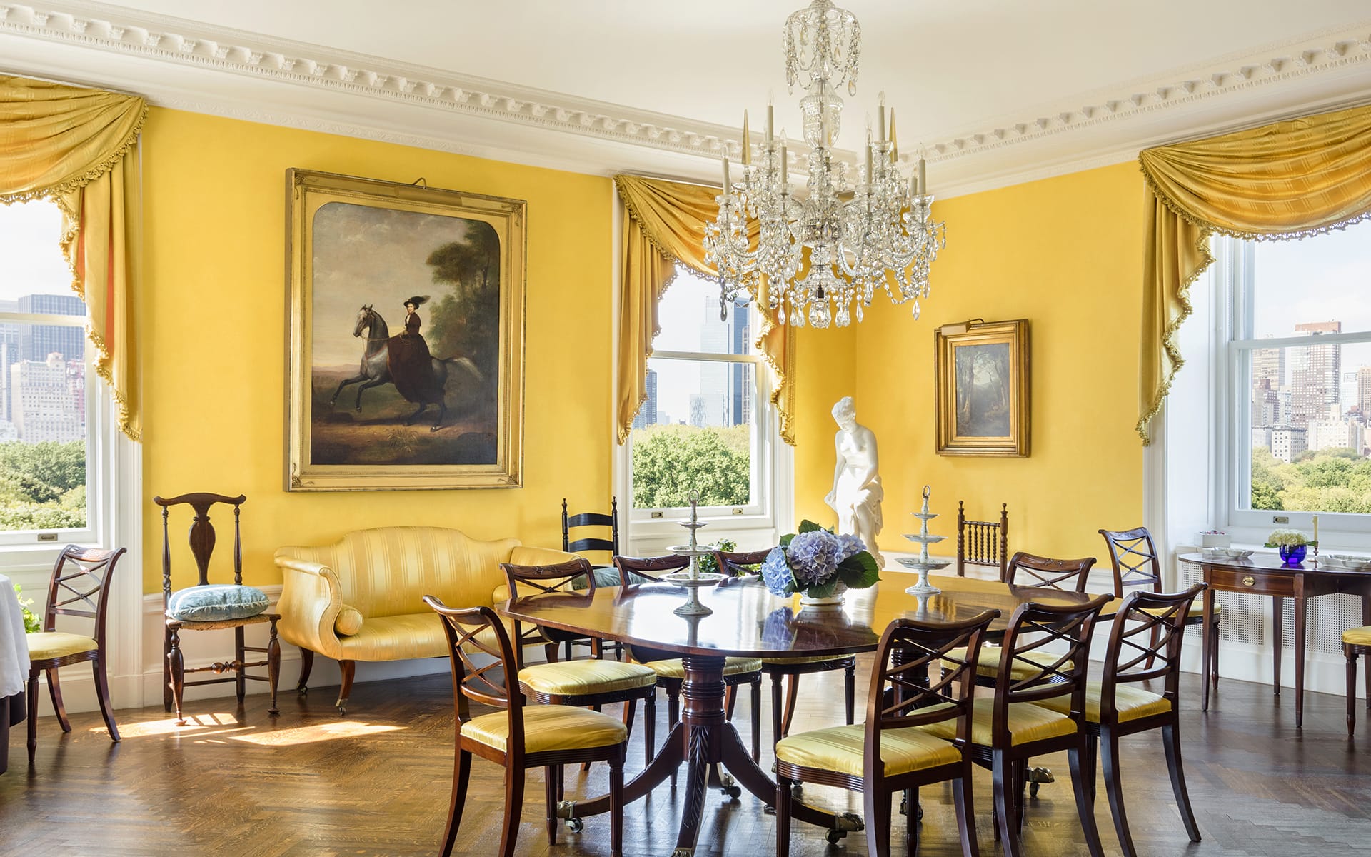 HARRY WINSTON ノート Harry Winston's New York City Apartment Hits the Market for $32.5