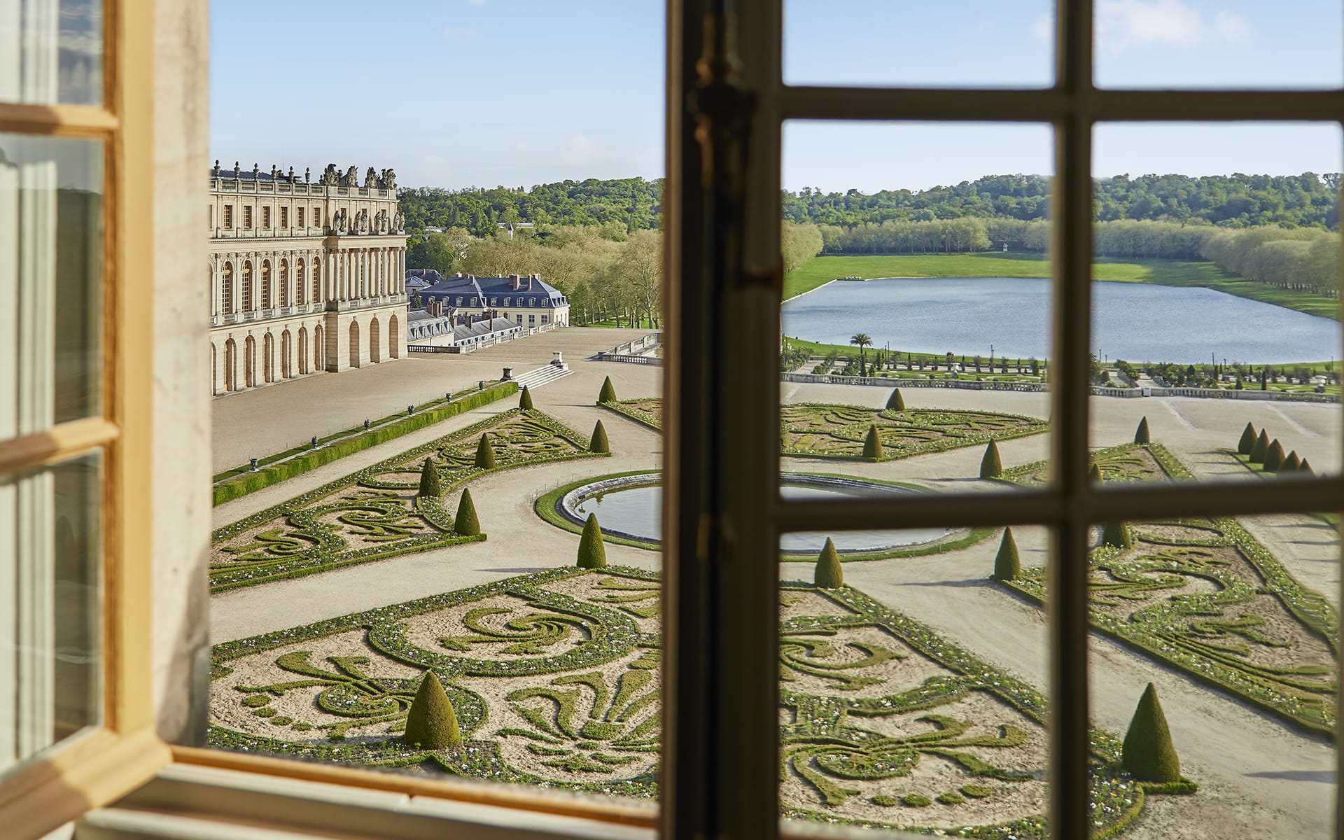 The Château de Versailles Opens an Extravagant Boutique Hotel Fit