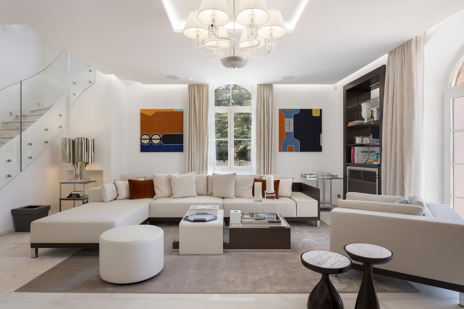 Living space at Le Grand Jardin.
