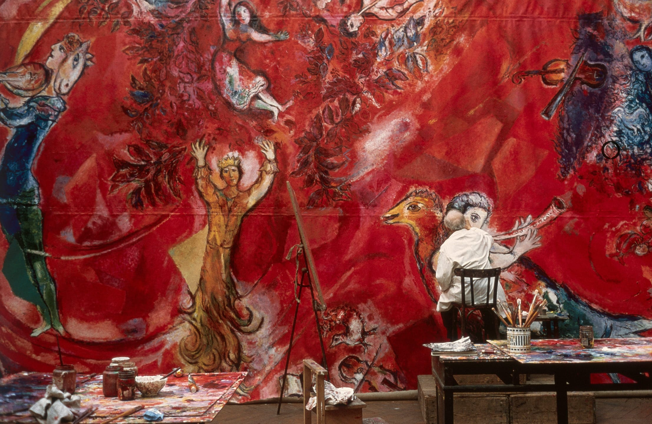 Marc Chagall Takes Center Stage with Fantastical Costumes and Set