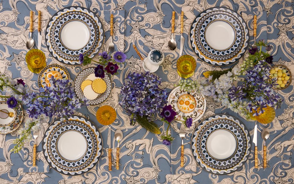 8 Stunning Tablescapes To Celebrate Easter