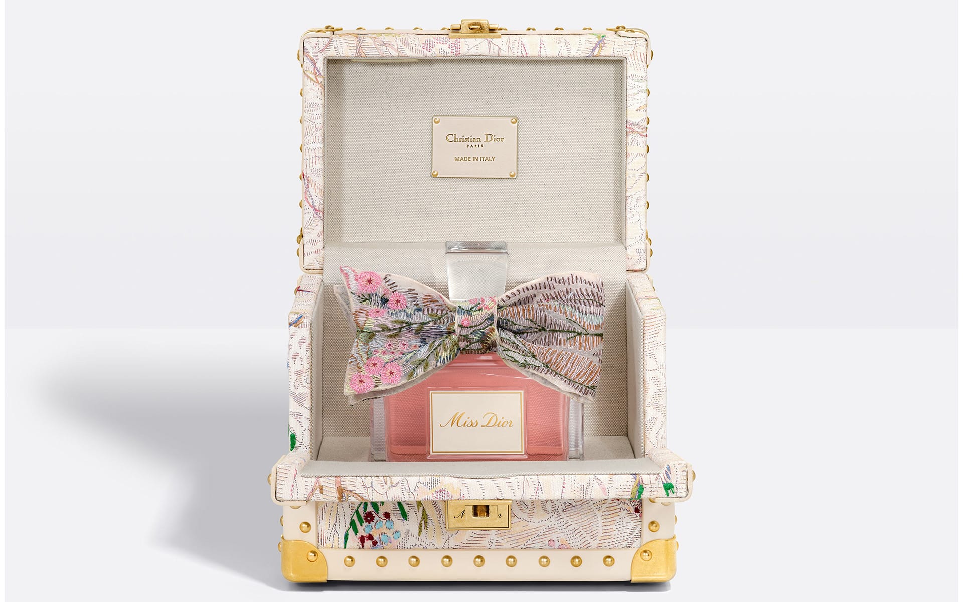 Eva Jospin Conceives a Magical Case for Dior's Reintroduction of a