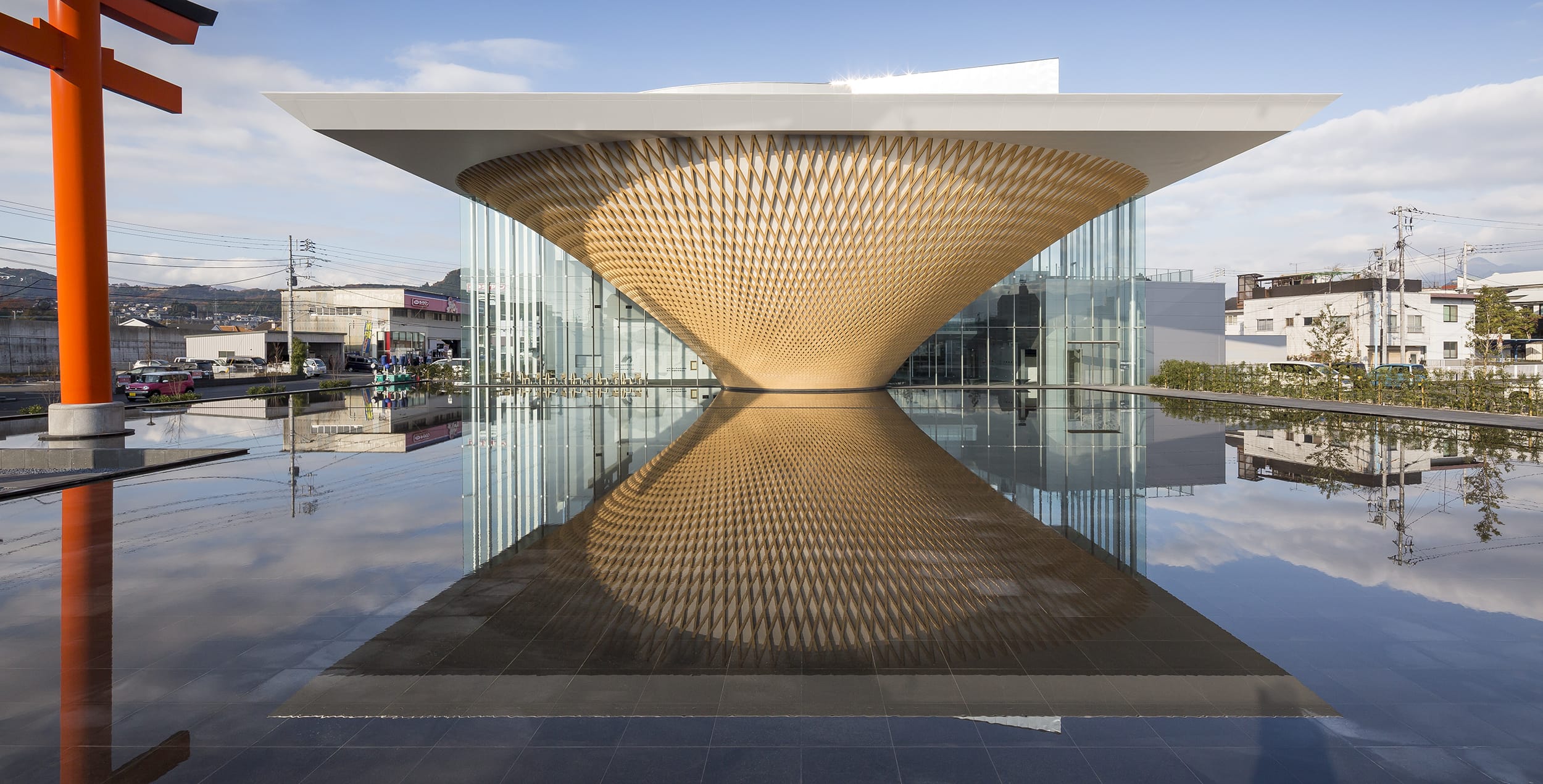 Shigeru Ban Opens Stunning Mt. Fuji Visitor Center - Galerie Magazine