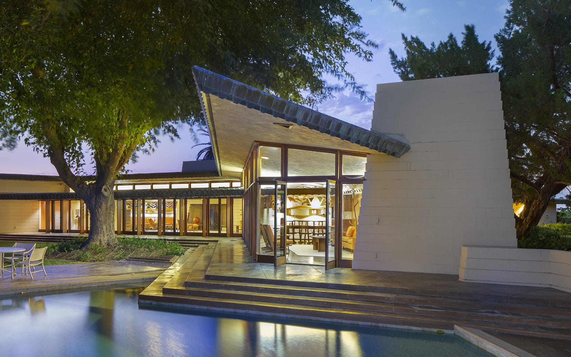 One of Frank Lloyd Wright's Final Designs Lists for $4.25 Million