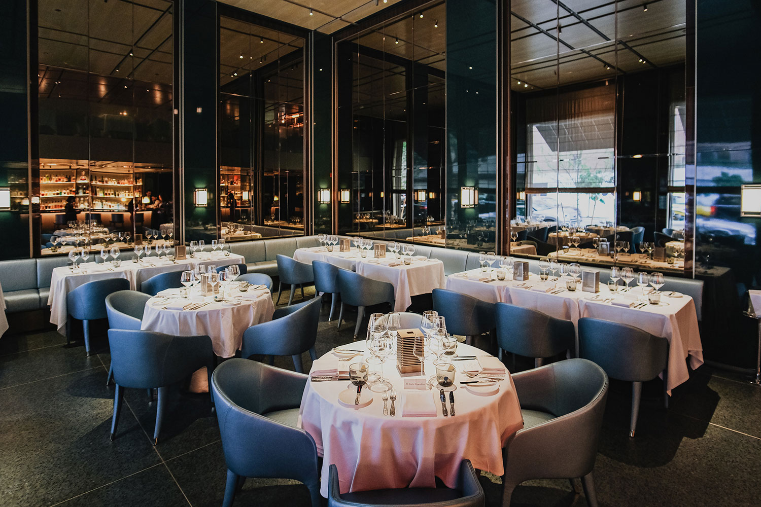Armani / Ristorante.