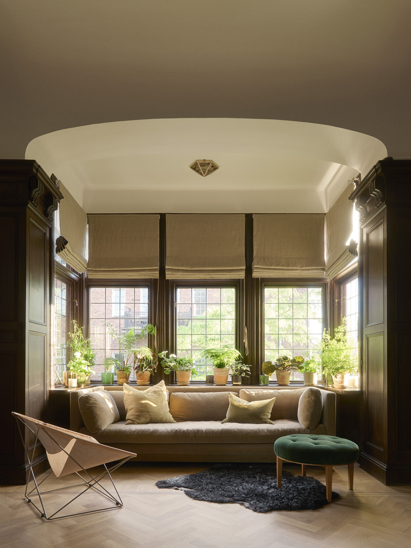 Ett Hem resident's lounge.